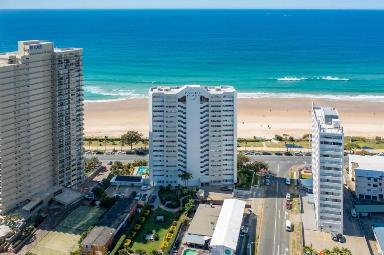 Apartment The Hamptons - Ultimate Six Star Beachfront Experience With Parking & Pool Gold Coast Australia